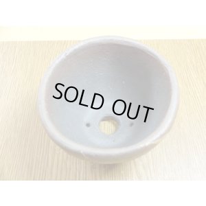 画像4: 丸三ッ足鉢/3号/焼〆