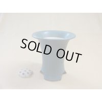 青銅ウチョウラン鉢 4号(鉢底サナ付き)