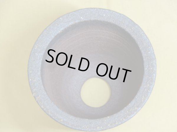 画像2: 黒釉雪割草鉢 5号 (2)