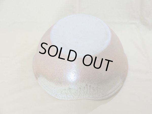 画像3: 白釉ビードロ流し浅型水鉢 13号 (3)