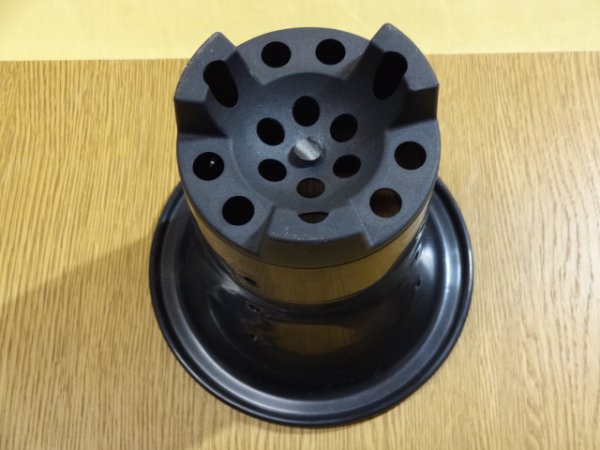 画像3: オモト用プラスチックポット50(黒) (3)