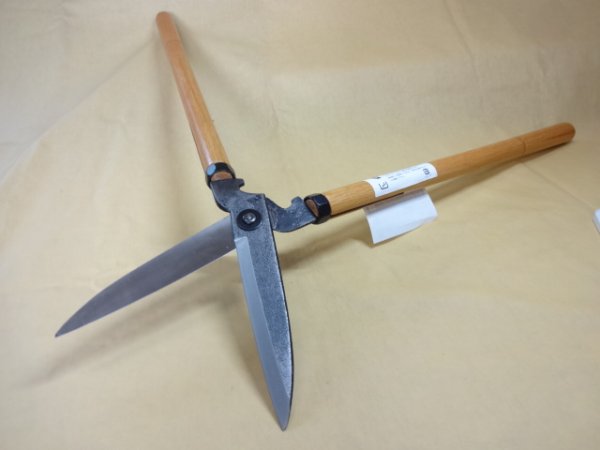 画像5: 火造り鍛造 刈込鋏 (5)