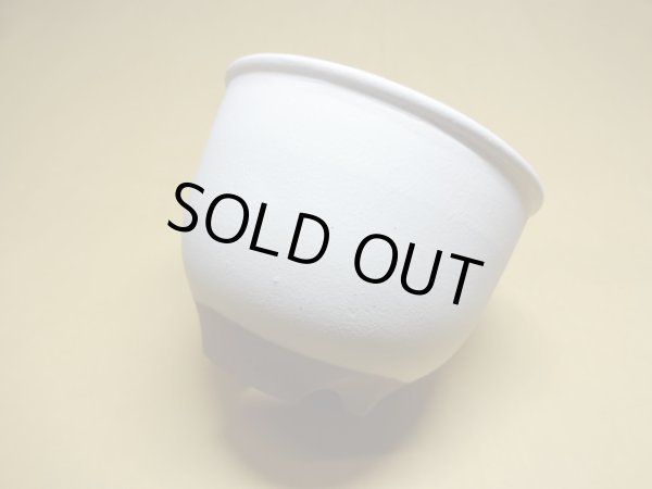 画像3: 伝市鉢 コウロ型白化粧3.5号 (3)