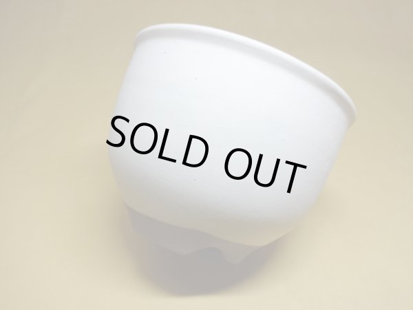 画像3: 伝市鉢 コウロ型白化粧5号 (3)