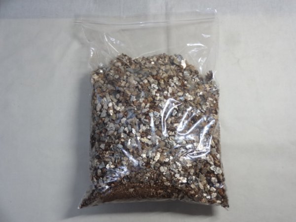 画像2: バーミキュライト(2L) (2)